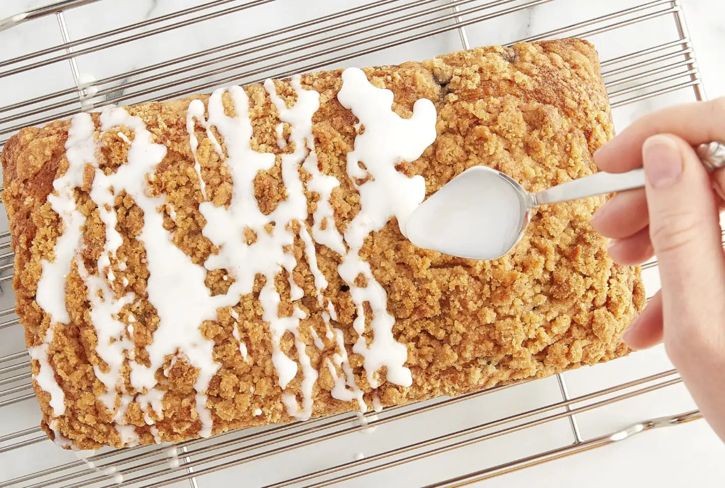 Chai Spice Streusel-Topped Blueberry Muffin Bread